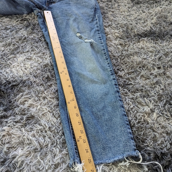 Levi's 541 Ankle 30x25 Raw Hem Light Wash Lightly Distressed Jeans - Picture 12 of 13